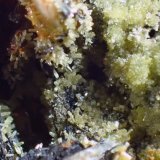 Mimetita y Galena
Medida: 3,4 x 2,0 x 1,2 cms
(Autor: Joan Martinez Bruguera)