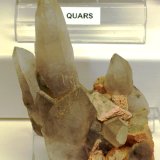 Cuarzo y Microclina.
90x70 mm
(Autor: Jesus Franquesa Baucells)