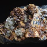 Fluorita, Cuarzo y Goethita
Medida: 8,1 x 6,0 x 4,6 cms
(Autor: Joan Martinez Bruguera)