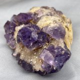 Fluorita
5,5cn de ancho y 2,5 cm de alto
(Autor: castrominerals)