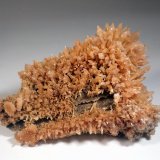 Aragonito
Medida: 11,8 x 8,3 x 3,6 cms
(Autor: Joan Martinez Bruguera)