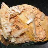 Cerusita
14cm Cristal mayor 3.5cm
(Autor: yowanni)