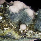 Rodocrosita, Boulangerita, Arsenopirita
11x6´5 cm
(Autor: geoalfon)