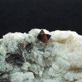 Carrollita en Calcita
Pieza entera 94mm - 54mm - 44mm / Cristal carrolita 6mm - 6mm - 5mm
(Autor: Pedro Naranjo)