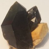 Cuarzo (variedad ahumado)
3cm x 3 cm
(Autor: Iwok)