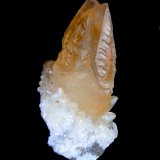 Calcita
Pieza 5x4,4cm. Cristal mayor 3,9cm.
(Autor: DAni)