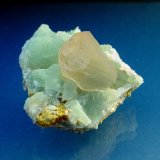 Calcita sobre Prehnita
Pieza de 5,5cm, cristal de 2,4cm.
(Autor: DAni)