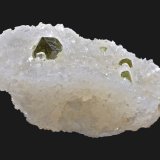 Uvita (Grupo Turmalina), Magnesita
7,4 x 4,4 cm
(Autor: Xavier bordas)