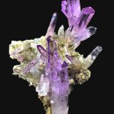Cuarzo (variedad amatista)
6,5 x ,8 cm.
(Autor: Xavier bordas)