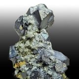Galena, Pirita
65 mm x 45 mm Cristal mayor: 14 mm Masa: &amp;#8776;128 g
(Autor: Carles Millan)