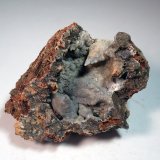 Smithsonita y Calcita
Medida: 6,3 x 4,7 x 2,8 cms
(Autor: Joan Martinez Bruguera)