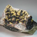 Descloizita
Medida: 5,6 x 4,1 x 3,1 cms
(Autor: Joan Martinez Bruguera)