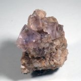 Fluorita
Medida: 5,1 x 4,5 x 3,2 cms
(Autor: Joan Martinez Bruguera)