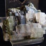 Calcita y Clinozoisita
6 x 4.5 cm
(Autor: Pedro Antonio)