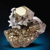 Pirita, Calcita, Tetraedrita, Esfalerita
81 mm x 75 mm x 71 mm
(Autor: Carles Millan)