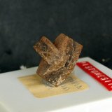Magnesita (variedad pistomesita)
2 x 2 cm
(Autor: Pedro Antonio)
