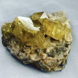 Fluorita
3,5cm de ancho y 1,5cm de alto
(Autor: castrominerals)