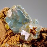 Fluorita
Medida: 9,7 x 9,2 x 5,8 cms
(Autor: Joan Martinez Bruguera)