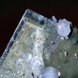 Fluorita, Cuarzo y Pirita
Campo de visión 4 cm.
(Autor: Antonio P. López)
