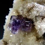 Fluorita
Cristal de 8 mm.
(Autor: Antonio P. López)