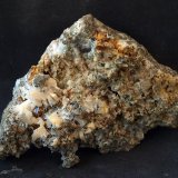 Titanita
8 x 6 cm
(Autor: Pedro Antonio)