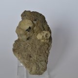 Leucita
8,5 x 5,5 x 3,5 cm
(Autor: Raúl S. Llorente)