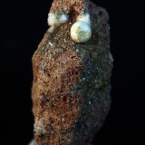 Fluorapatito, Calcita
7 x 2 cm
(Autor: Pedro Antonio)