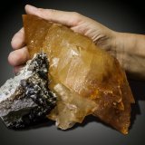 Calcita
200 x 180 mm. Peso 2492 g
(Autor: Manuel Mesa)