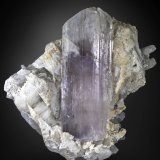 Espodumena (variedad kunzita)
105 X 105 mm
(Autor: Manuel Mesa)