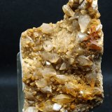 Calcita
9.5 x 5 cm
(Autor: Pedro Antonio)