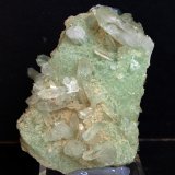 Prehnita y Cuarzo
8 x 6 cm
(Autor: Pedro Antonio)