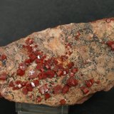 Vanadinita
15 x 6 cm
(Autor: Pedro Antonio)