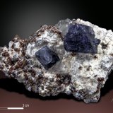 Fluorita y Spessartina (Espesartina)
79X 50 mm
(Autor: Manuel Mesa)