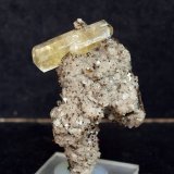 Calcita
6 x 3.5 cm
(Autor: Pedro Antonio)