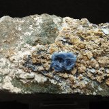 Cuarzo (variedad azul) y Dolomita
10.5 x 5.5 cm
(Autor: Pedro Antonio)