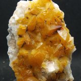 Calcita
9.5 x 5.5 cm
(Autor: Pedro Antonio)