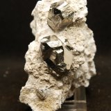Pirita
9 x 5 cm
(Autor: Pedro Antonio)