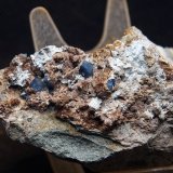 Cuarzo (variedad azul) y Dolomita
8.5 x 4 cm
(Autor: Pedro Antonio)