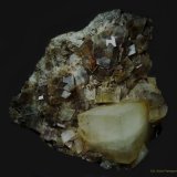 Dolomita.
110x90 mm. cris. 30x20 mm.
(Autor: Jesus Franquesa Baucells)