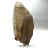 Cuarzo (variedad cuarzo ahumado)
Medidas pieza: 7,6x3,5x2,5 cm
(Autor: Sergio Pequeño)