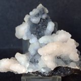 Calcita (variedad manganocalcita)
8 x 6.5 cm
(Autor: Pedro Antonio)