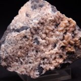 Dolomita
8 x 6.5 cm
(Autor: Pedro Antonio)