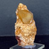 Calcita sobre Dolomita
6.5 x 3 cm
(Autor: Pedro Antonio)