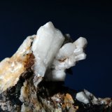 Aragonito (variedad tarnowitzita)
5 x 4 cm.
(Autor: Antonio P. López)