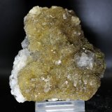 Fluorita y calcita
9 x 9 cm
(Autor: Pedro Antonio)