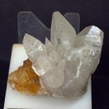 Fluorita, Calcita
5.5 x 4 cm
(Autor: Pedro Antonio)