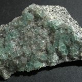 Fluorita, cuarzo
7 x 4 x 2,5 cm
(Autor: Frederic Varela)