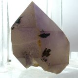 Cuarzo (variedad amatista)
Medida: 3,2x2,5x2,5 cm
(Autor: Sergio Pequeño)