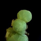 Prehnita
Pieza; 7,4x4,3cm. Bolas;  2,8cm de diametro.
(Autor: DAni)