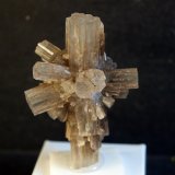 Aragonito
5.5 x 4 cm
(Autor: Pedro Antonio)